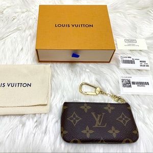 ❌ - SOLD - Louis Vuitton Monogram Cles Key Pouch